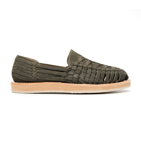 Huarache Maguey hecho en piel nobuck color verde | GM002