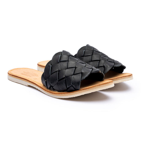 Sandalia de dama hecha de piel color negro | SD002