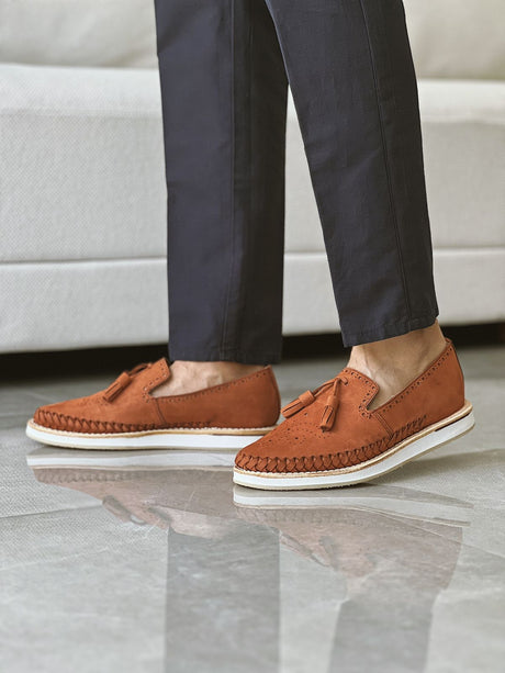 Huarache hecho en piel color cafe oscuro con motita | PM005 - LIMITADO