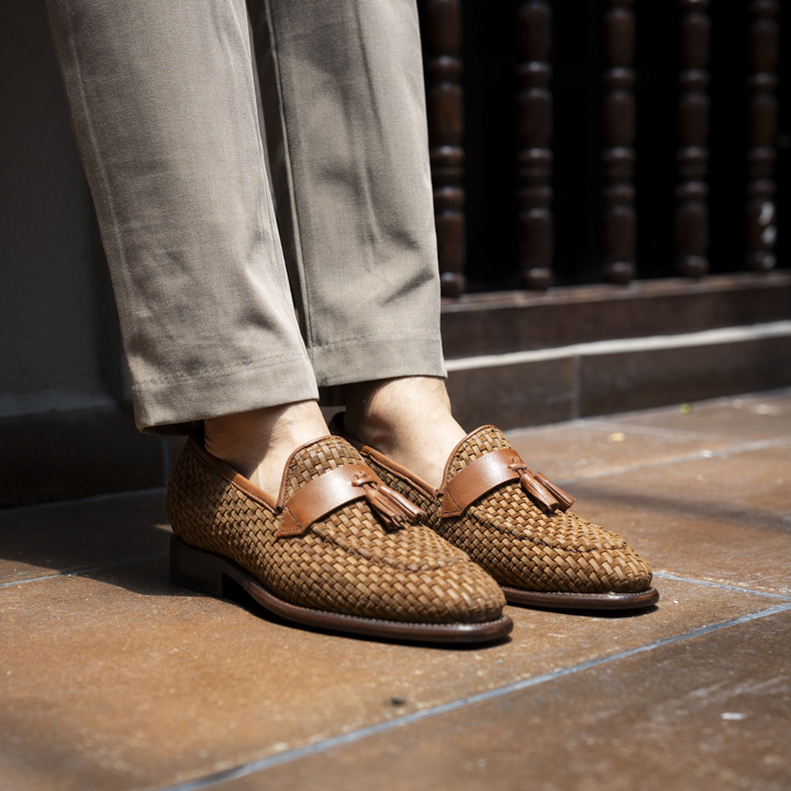 Zapato Loafer en piel tipo petatillo gamuza cafe | AC105 - Imagen 3